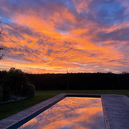 Chai Elisabeth Avec Piscine Targon