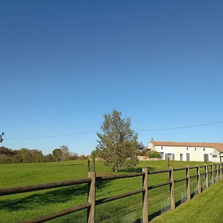 Chai Elisabeth Avec Piscine Targon
