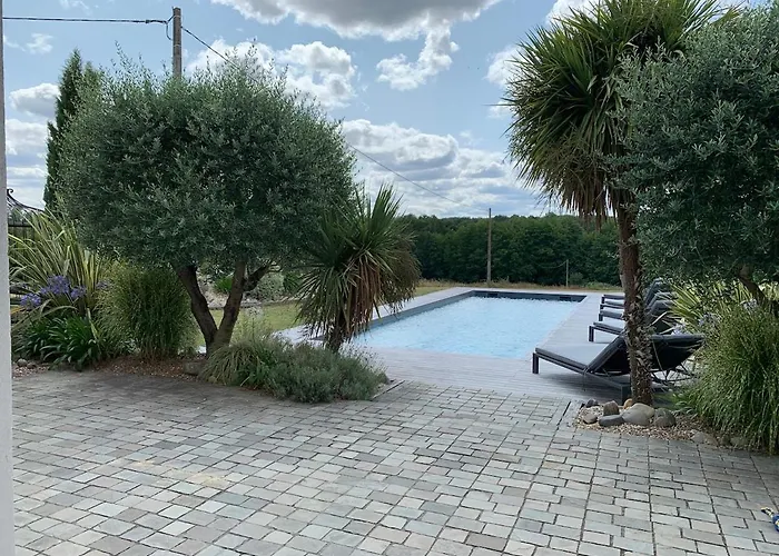 Chai Elisabeth Avec Piscine * Targon