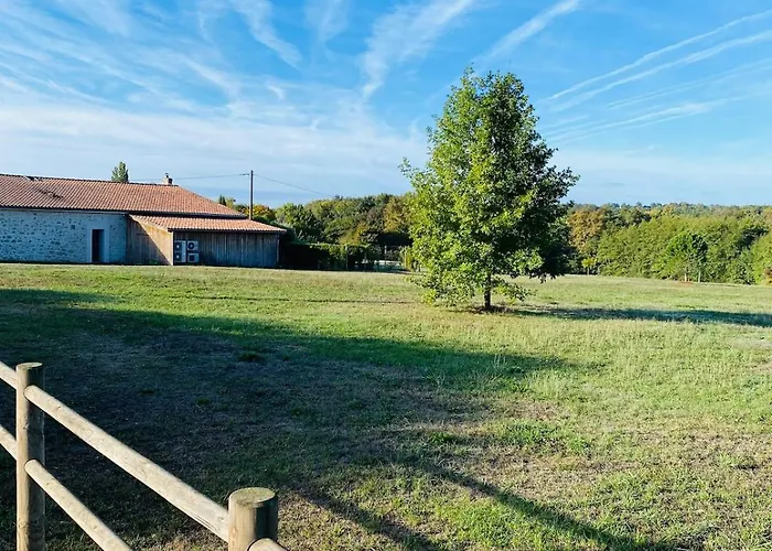 Chai Elisabeth Avec Piscine Дом отдыха *